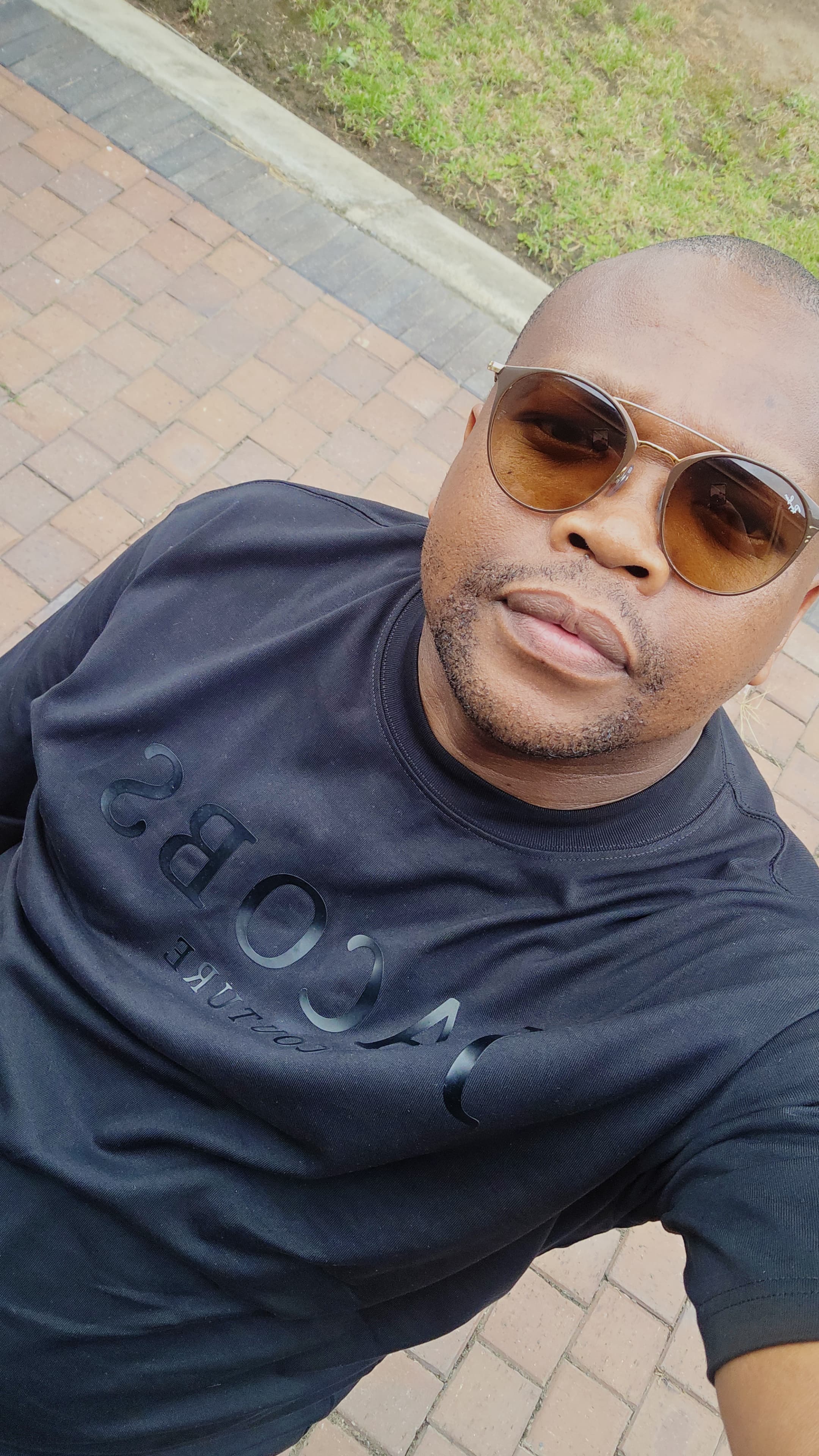 300gsm Jacob’s  Couture Unisex T-Shirts